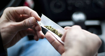 Tenencia o consumo de drogas