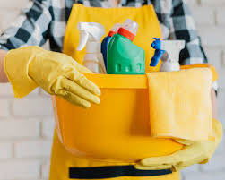 Nuevos derechos laborales para las trabajadoras al servicio del hogar y de servicio de ayuda a domicilio (RD 893/2024, 10 sept.)